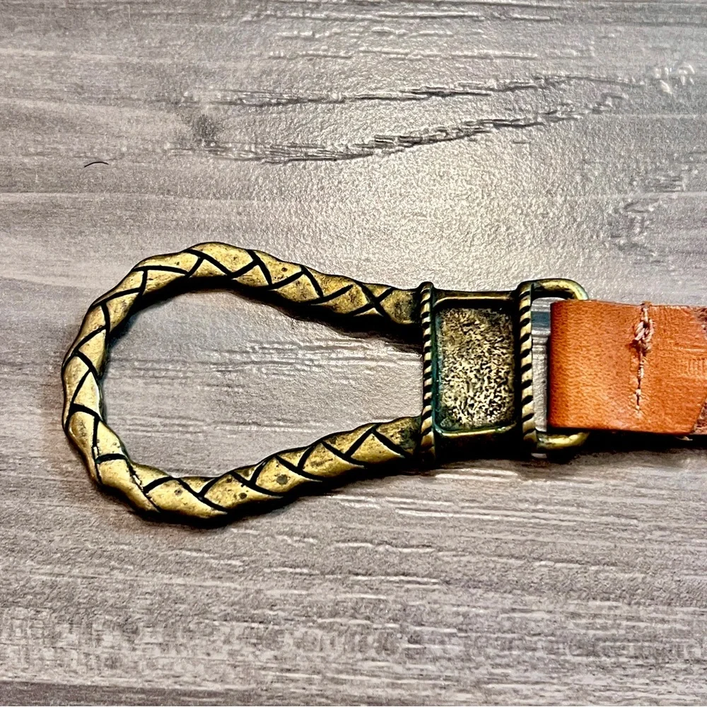 Chicos Italian Leather Brass Tone Waist Belt Size S/M Adjustable Hook Gemstones